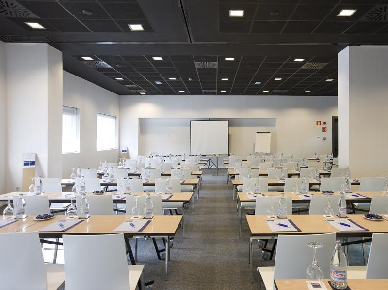 Hotel Zentral Castellana Norte Madrid Kültér fotó