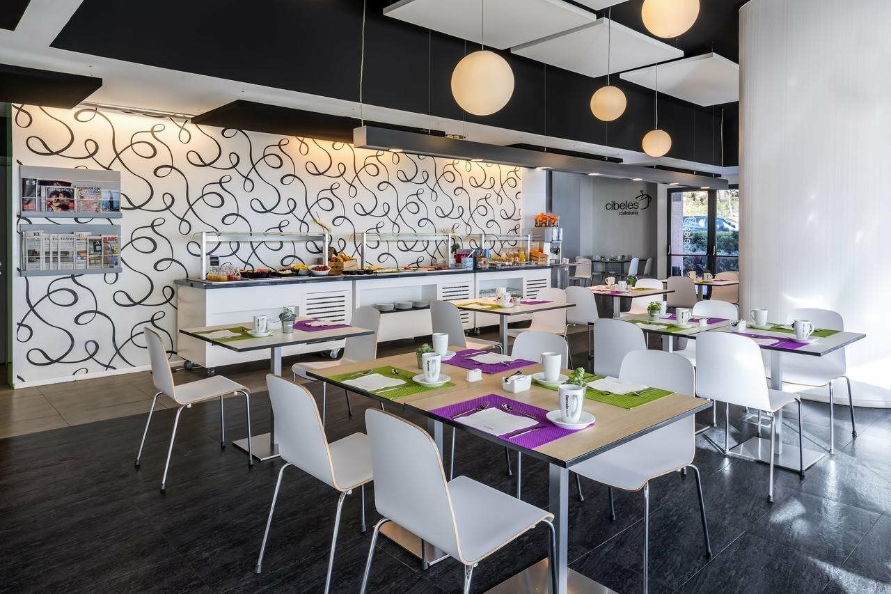 Hotel Zentral Castellana Norte Madrid Kültér fotó